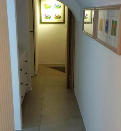 Spaziosa Casa Antica * Бари