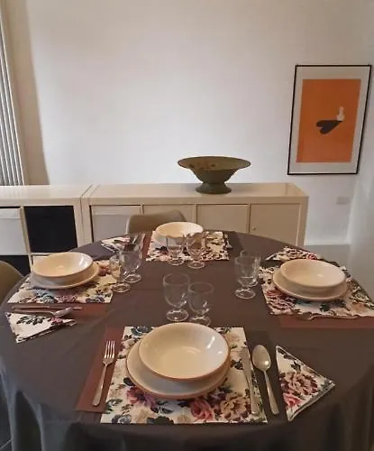 Spaziosa Casa Antica Bari