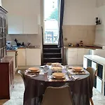 Spaziosa Casa Antica Bari