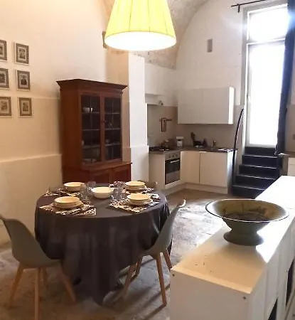 아파트 Spaziosa Casa Antica *